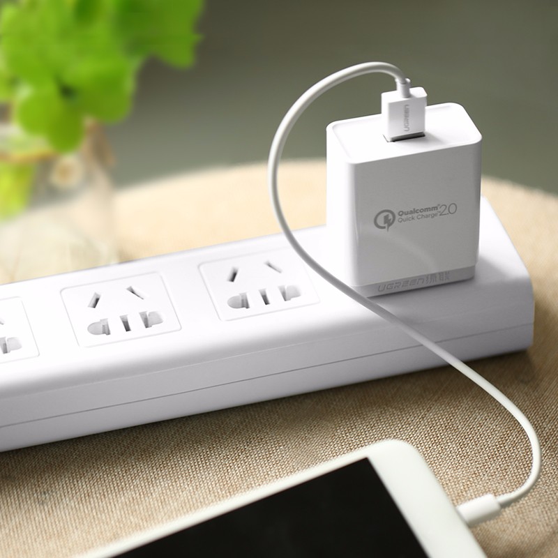 沐鸣2QC2.0/QC3.0快充充电器