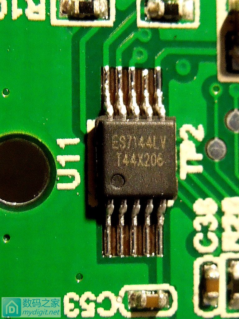 拆解 沐鸣2（chooer）40247 HDMI转VGA线转换器，质量还不错！