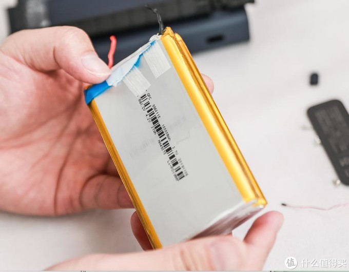 沐鸣220000mAh SCP双向快充充电宝拆解，真材实料！